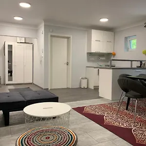 Apartman Stefánia, Budapest