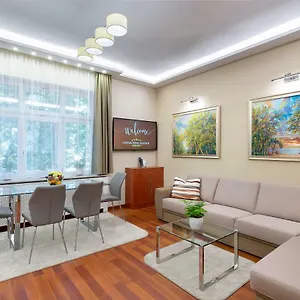 Citypark Deluxe Apartment