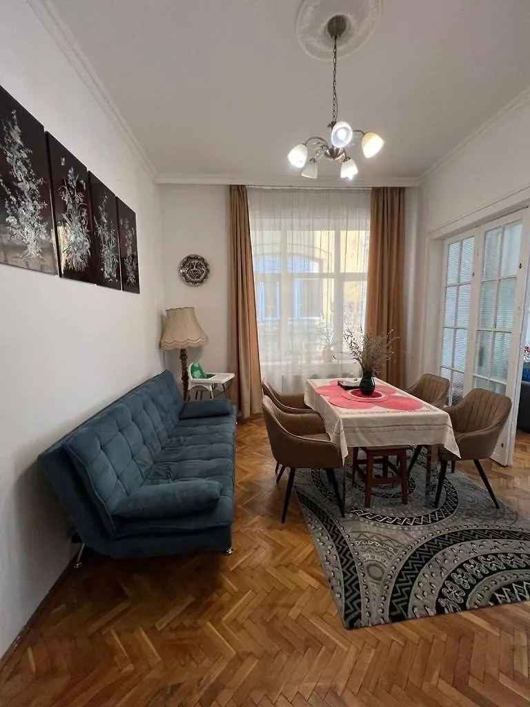 Apartment Family Home Budapest